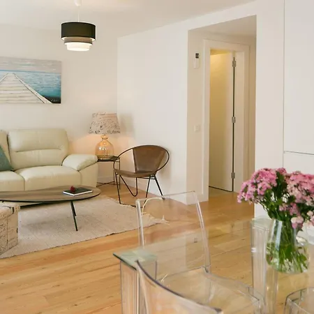 Designer With Pool By Lovelystay Lisboa