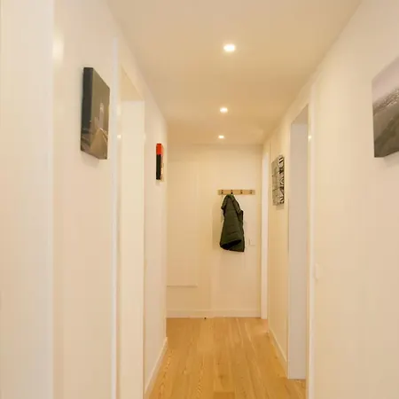 Designer With Pool By Lovelystay Lisboa