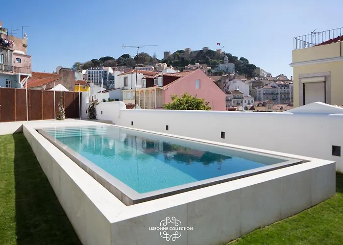 Designer With Pool By Lovelystay Lisbona