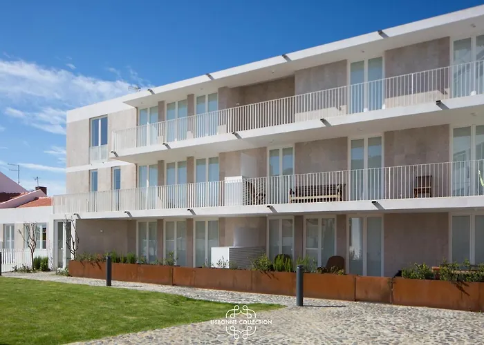 Designer With Pool By Lovelystay *