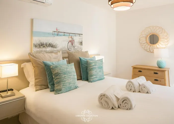 Designer With Pool By Lovelystay 公寓