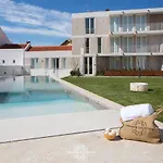 Designer With Pool By Lovelystay Apartmán Lisboa