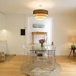 Designer With Pool By Lovelystay Apartmán Lisboa