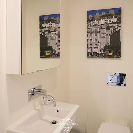 Designer With Pool By Lovelystay Apartmán
