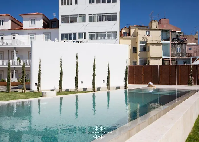 Designer With Pool By Lovelystay Appartement