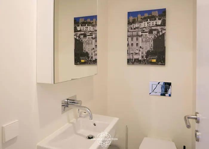 Designer With Pool By Lovelystay Appartement