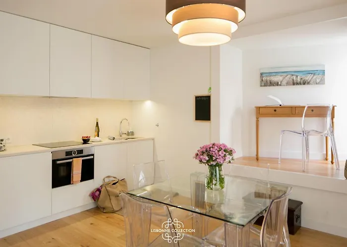 Designer With Pool By Lovelystay Appartement *